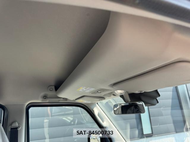 Suzuki EVERY 2026-06 8072273-19