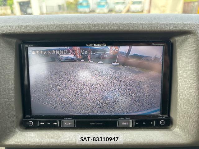 Suzuki EVERY 2013-02 8072566-3