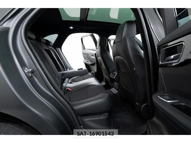 Jaguar F-PACE 2016-09 8071757-13