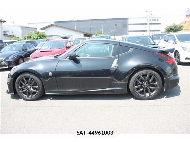 Nissan FAIRLADY Z 2019-02 8071953-14