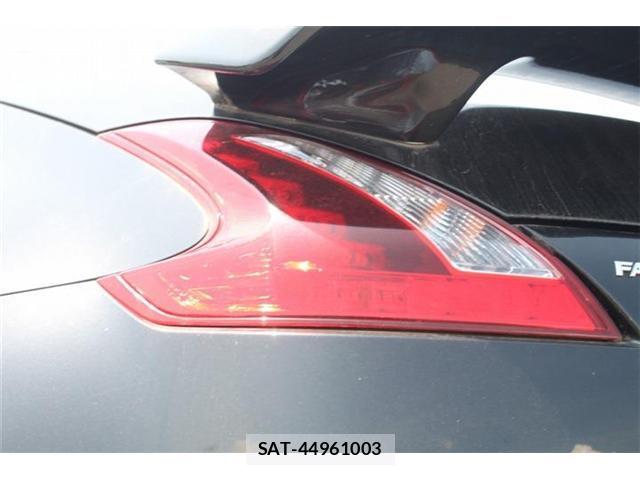 Nissan FAIRLADY Z 2019-02 8071953-18
