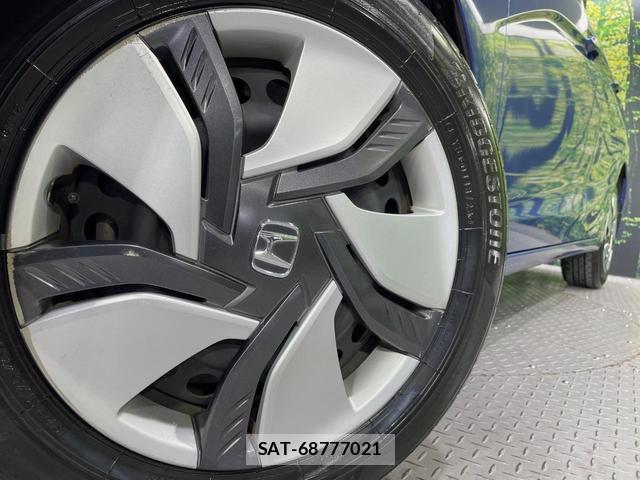 Honda FIT HYBRID 2015-03 8071082-12