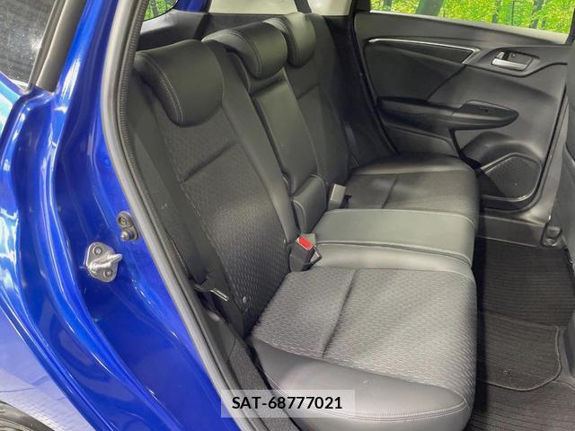 Honda FIT HYBRID 2015-03 8071082-8