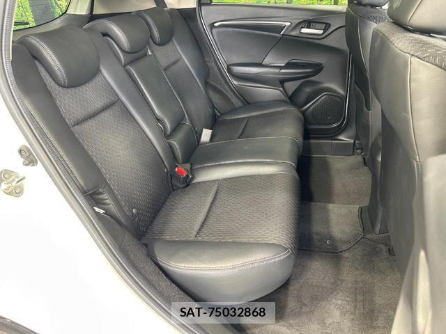 Honda FIT HYBRID 2014-05 8071135-12