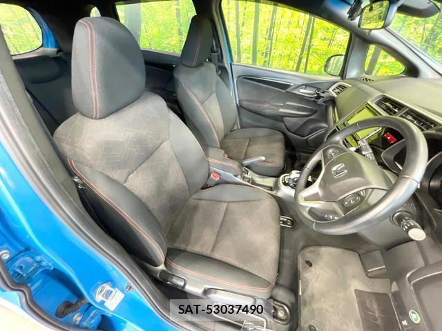 Honda FIT HYBRID 2015-08 8071408-7