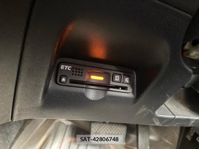 Honda FIT 2013-03 8071043-11