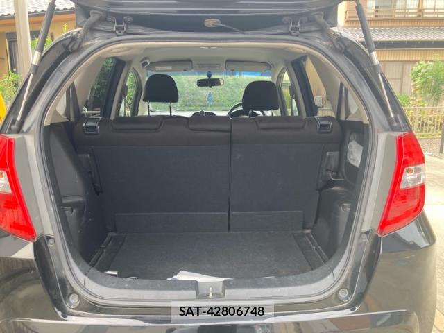 Honda FIT 2013-03 8071043-5