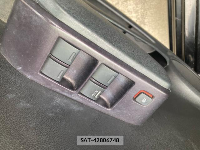 Honda FIT 2013-03 8071043-7