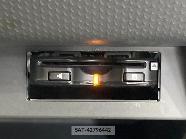 Mazda FLAIR CROSSOVER 2015-06 8071243-4
