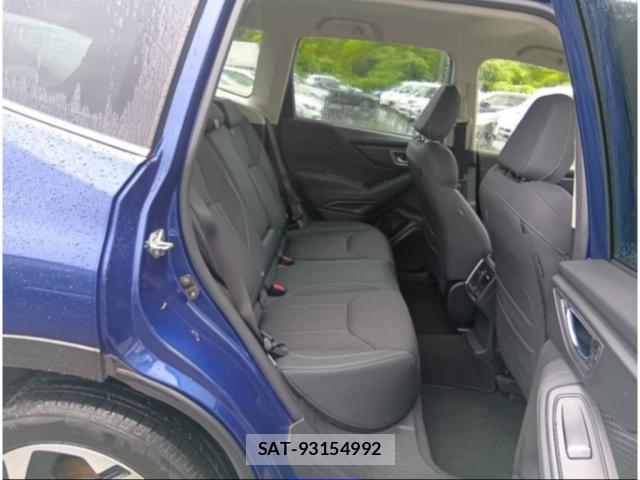 Subaru FORESTER 2023-06 8070891-6