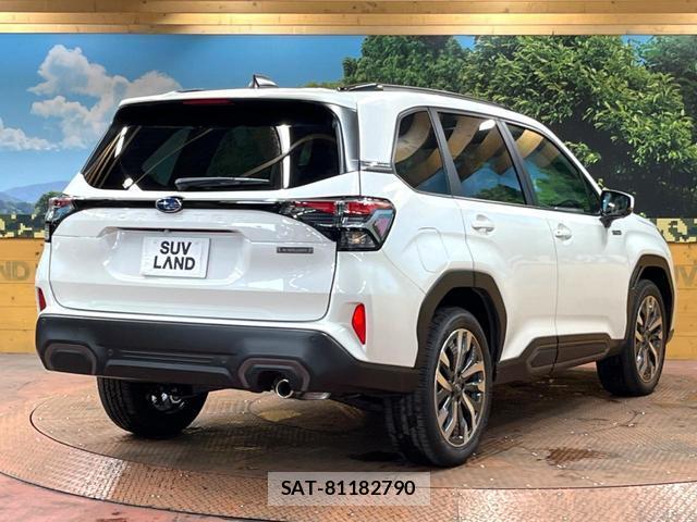 Subaru FORESTER 2026-01 8071071-16