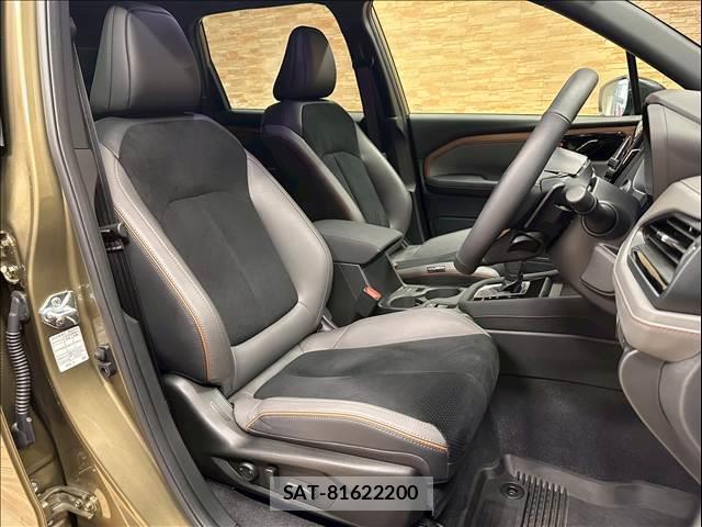 Subaru FORESTER 2025-07 8071118-4