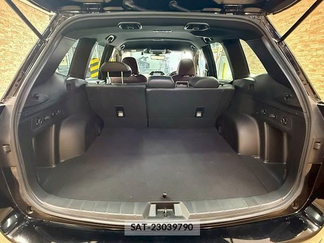 Subaru FORESTER 2023-06 8071121-12