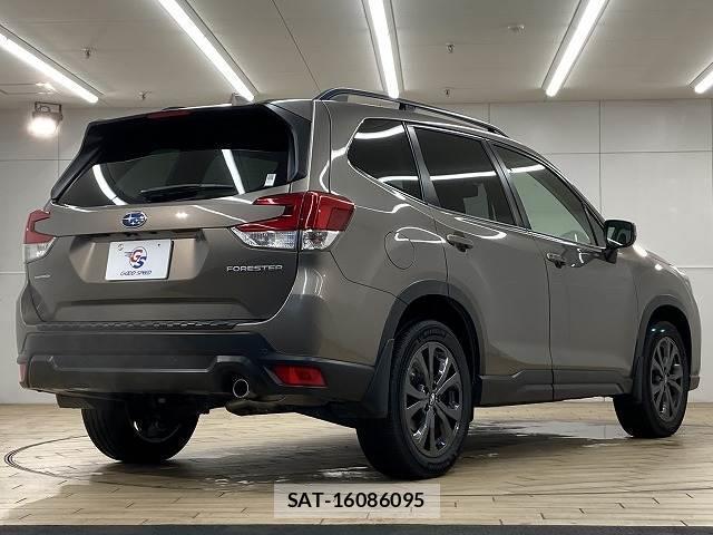 Subaru FORESTER 2020-02 8071546-16