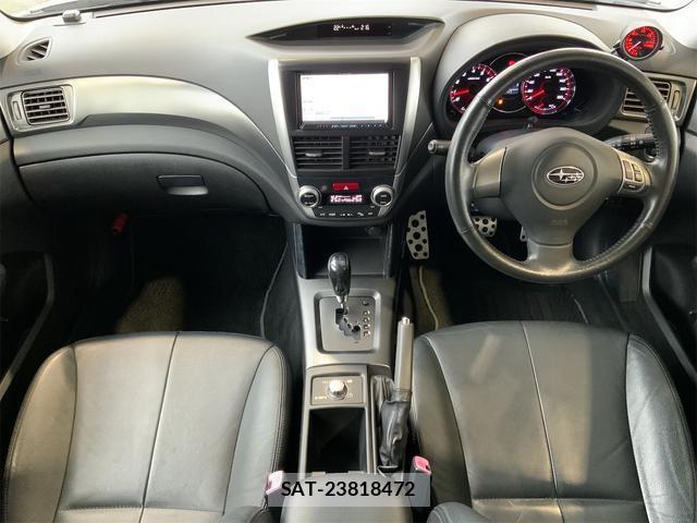 Subaru FORESTER 2012-01 8072466-13