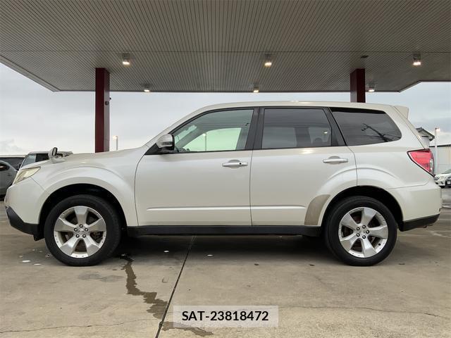 Subaru FORESTER 2012-01 8072466-4