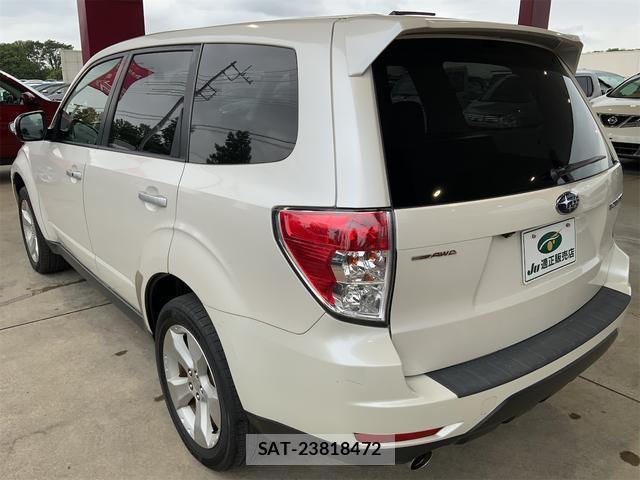 Subaru FORESTER 2012-01 8072466-8