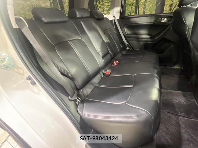 Subaru FORESTER 2012-11 8072493-8