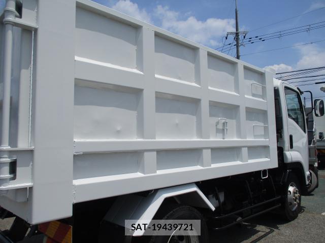 Isuzu FORWARD 2017-07 8071296-13