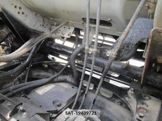 Isuzu FORWARD 2017-07 8071296-6
