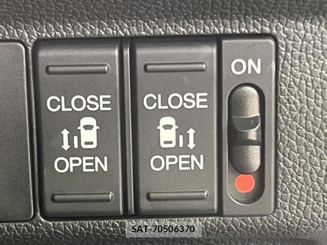 Honda FREED HYBRID 2024-03 8071167-6