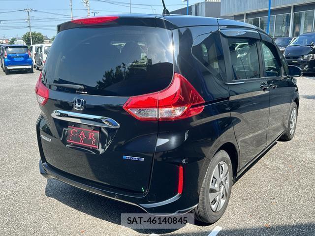 Honda FREED HYBRID 2023-11 8071560-4