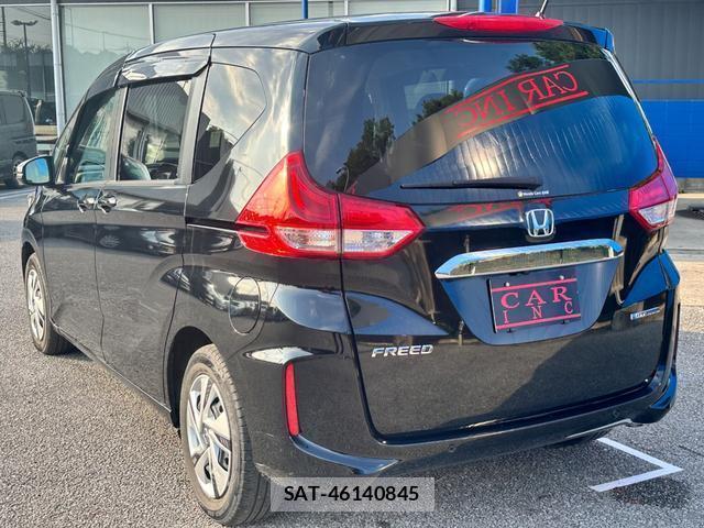 Honda FREED HYBRID 2023-11 8071560-6