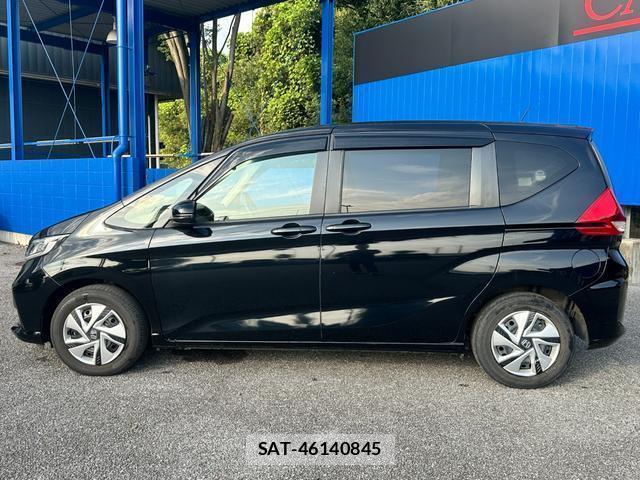 Honda FREED HYBRID 2023-11 8071560-7
