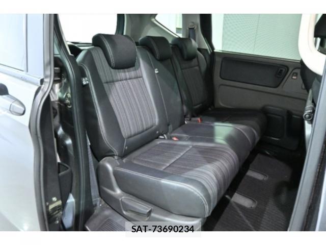 Honda FREED 2018-04 8070900-10