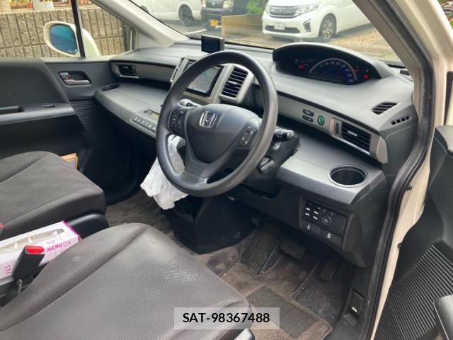 Honda FREED 2012-07 8071373-6