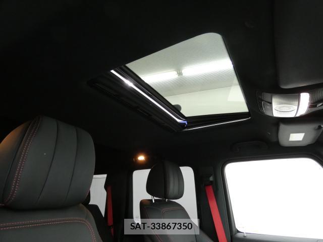 Mercedes Benz G-CLASS 2022-03 8072500-2