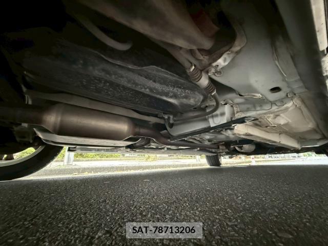Mitsubishi GALANT FORTIS 2010-03 8071937-7