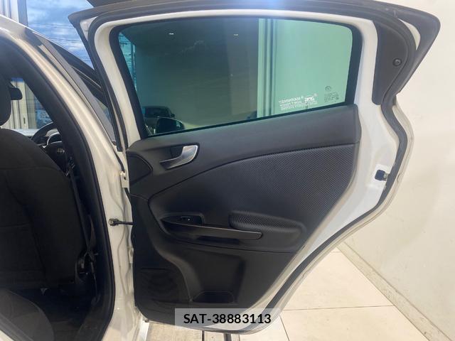 ALFA ROMEO GIULIETTA 2017-06 8070975-17