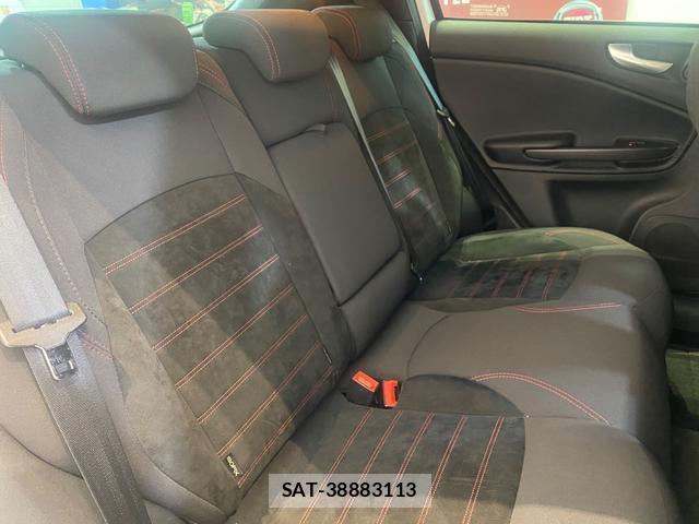 ALFA ROMEO GIULIETTA 2017-06 8070975-18