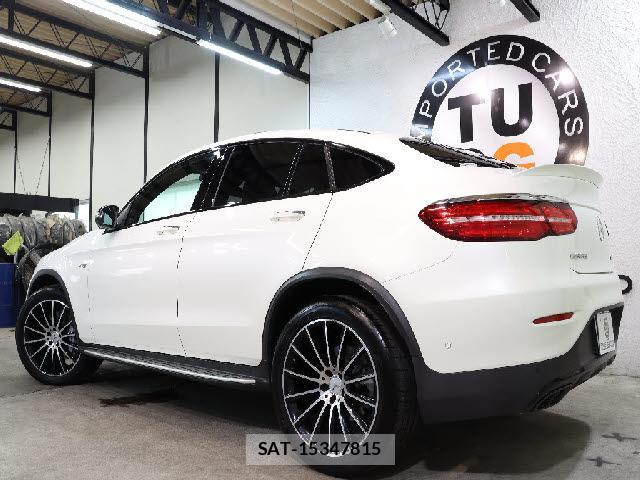 Mercedes Benz GLC-CLASS 2018-08 8071260-2