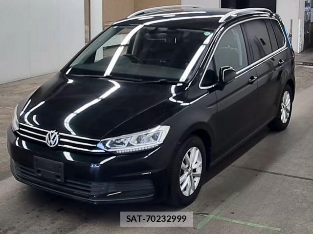 VolksWagen GOLF TOURAN 2017-06 8071011-0