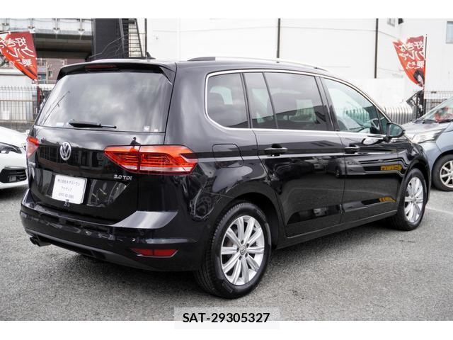 VolksWagen GOLF TOURAN 2018-12 8071897-1