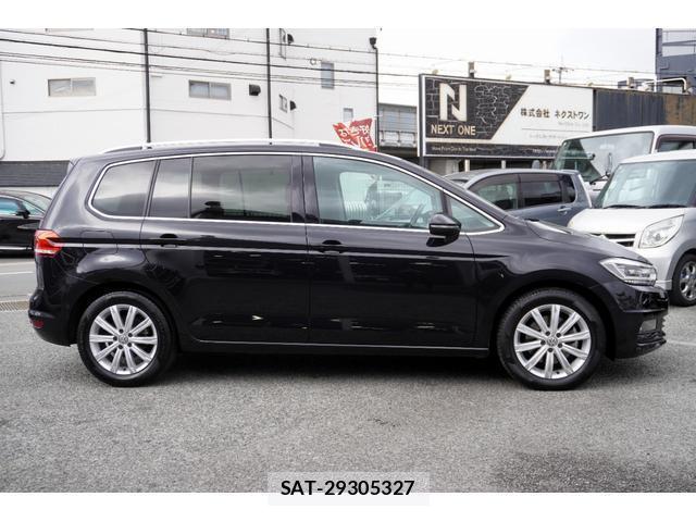 VolksWagen GOLF TOURAN 2018-12 8071897-2