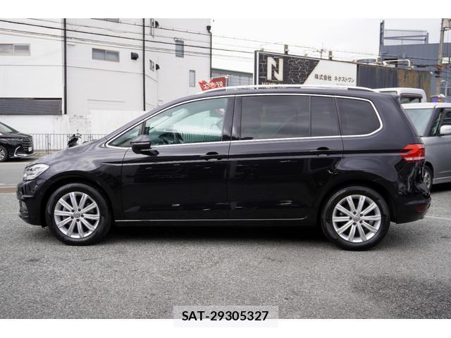 VolksWagen GOLF TOURAN 2018-12 8071897-6