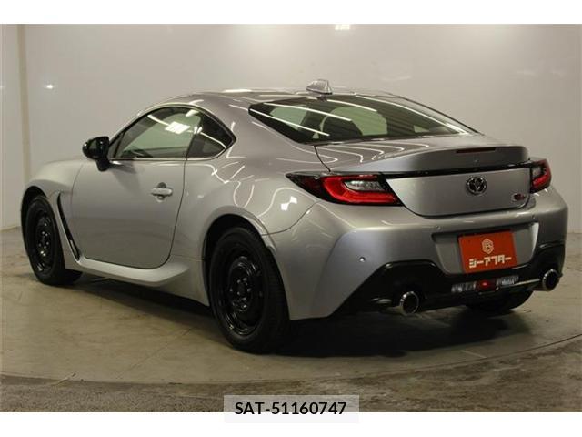 Toyota GR86 2024-07 8072437-6