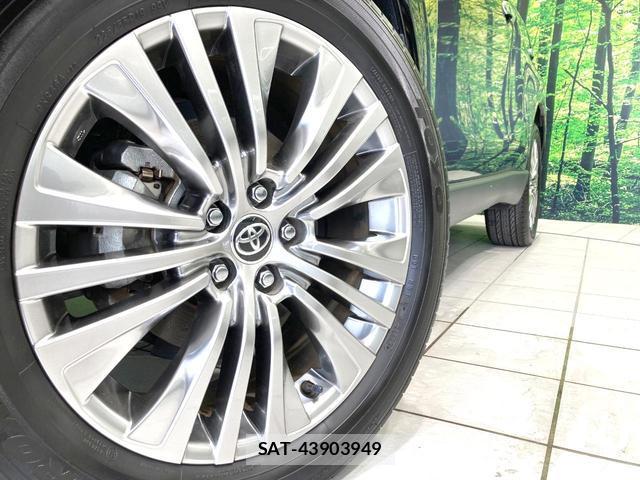 Toyota HARRIER HYBRID 2023-12 8071280-12