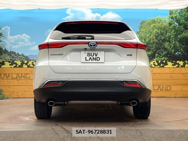 Toyota HARRIER HYBRID 2023-11 8071324-13