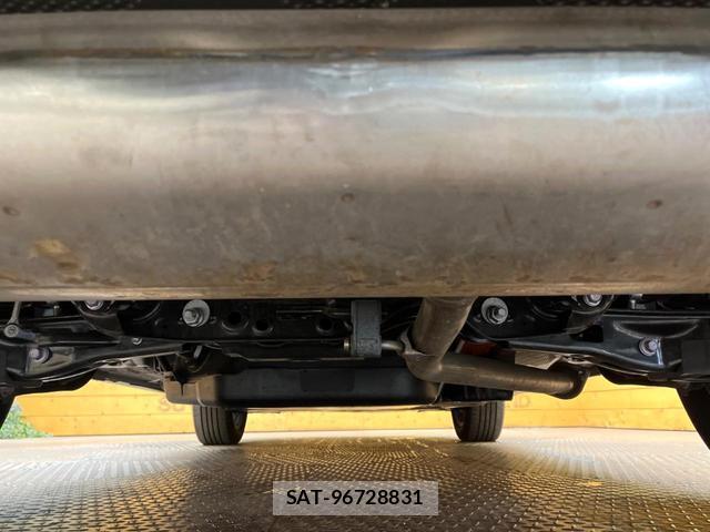 Toyota HARRIER HYBRID 2023-11 8071324-17