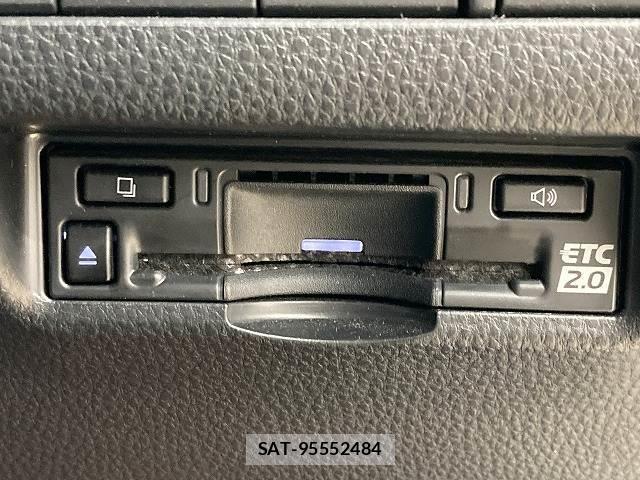 Toyota HARRIER HYBRID 2023-06 8071548-11