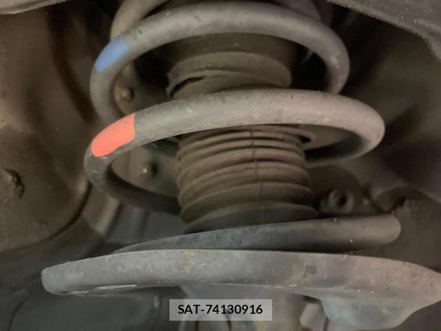 Toyota HARRIER HYBRID 2014-06 8072232-19