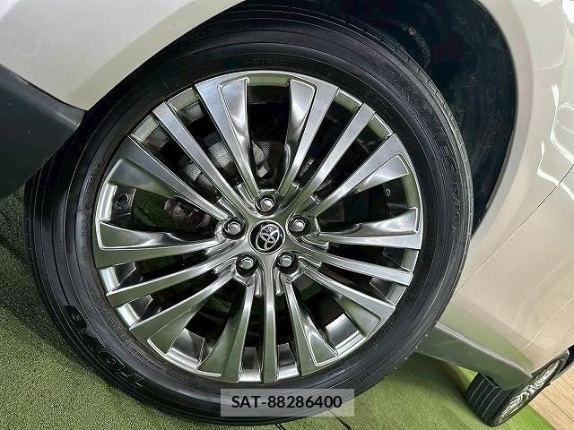 Toyota HARRIER HYBRID 2023-06 8072317-11