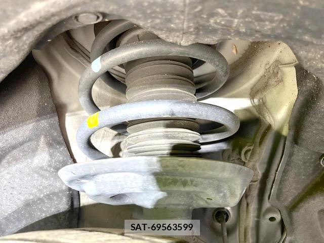 Toyota HARRIER HYBRID 2021-08 8072401-19