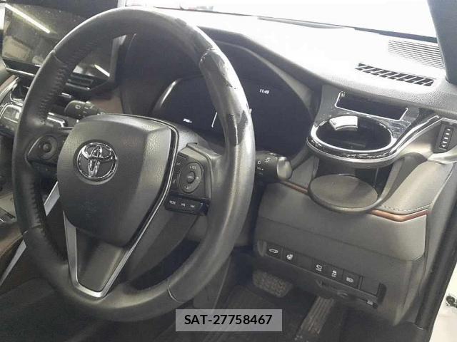 Toyota HARRIER 2025-04 8071000-2