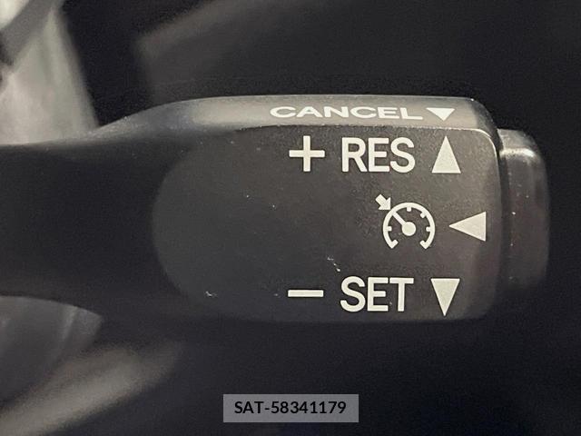 Toyota HARRIER 2014-12 8071092-6