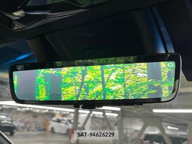 Toyota HARRIER 2021-04 8071218-3